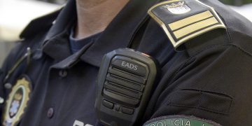 Jerez respeta la normativa anti-COVID-19 durante la Semana Santa