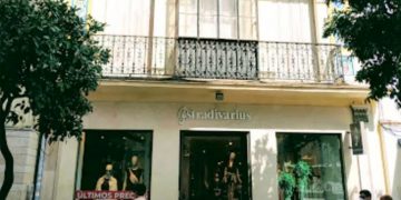 Inditex suma una nueva víctima en Jerez: Stradivarius en Calle Lancería